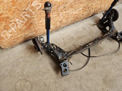 Used Rear axle VW GOLF IV (1J1) 1.6 (100 hp) 32510173