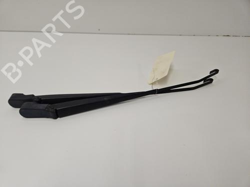 front-windshield-wiper-arm-dacia-logan-ls_-2004-33565650 main image