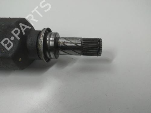 Used Left front driveshaft Left front driveshaft RENAULT MEGANE II (BM0/1_, CM0/1_) 1.5 dCi (BM02, BM13, BM2A, CM02, CM13) (101 hp) 20888578 20888578