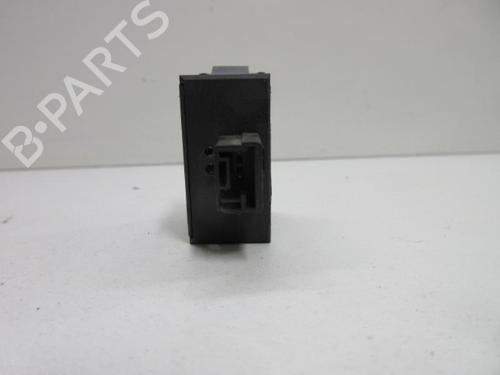 Used Headlight switch PEUGEOT 807 (EB_) 2.0 HDI (136 hp) 22107786