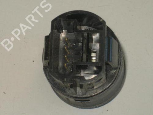 Used Switch RENAULT SCÉNIC II (JM0/1_) 1.5 dCi (JM1E, JM16) (106 hp) 20892425