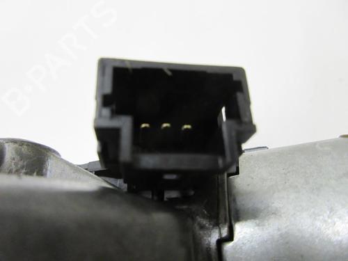 Used Back wipers mechanism Back wipers mechanism RENAULT TRAFIC II Bus (JL) 2.5 dCi 135 (JL0D) (135 hp) 22107634 22107634