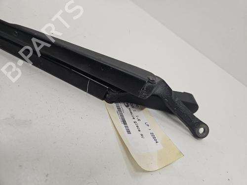 Used Front windshield wiper arm Front windshield wiper arm 38423761 38423761