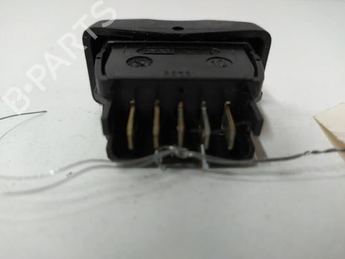 Used Right front window switch Right front window switch DACIA LOGAN (LS_) 1.6 (LS0B, LS0D, LS0F, LS0H) (87 hp) 22109184 22109184