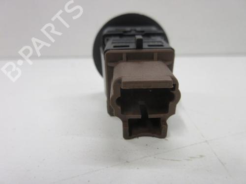 Used Switch Switch RENAULT CLIO IV (BH_) 1.5 dCi 75 (75 hp) 20900870 20900870