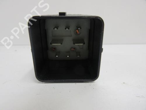 Used Electronic module PEUGEOT 308 I (4A_, 4C_) 1.6 HDi (90 hp) 20901058