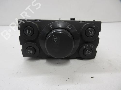 Used Switch OPEL ASTRA H Estate (A04) 1.9 CDTI 16V (L35) (120 hp) 20906520