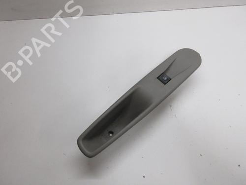 Used Right front window switch Right front window switch RENAULT ZOE (BFM_) ZOE (88 hp) 20896720 20896720