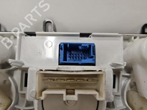 climate-control-fiat-doblo-cargo-263_-2010-38009227 main image