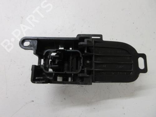 Used Rear left interior door handle NISSAN MICRA III (K12) 1.5 dCi (65 hp) 22107318