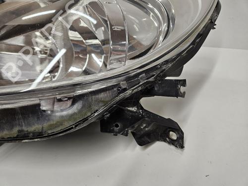 left-headlight-renault-clio-iii-br01-cr01-2005-2006-2007-2008-2009-2010-2011-2012-2013-2014-39018920 main image