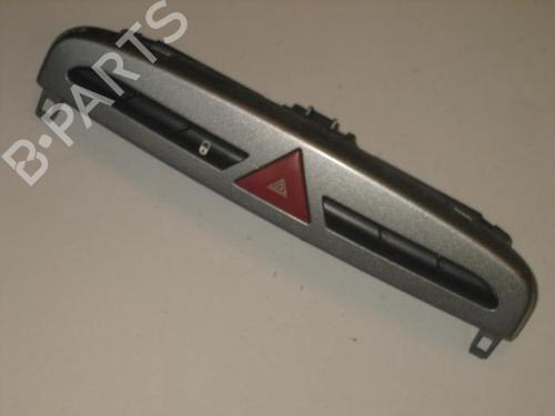 Used Warning switch PEUGEOT 308 SW I (4E_, 4H_) 1.6 HDi (90 hp) 22105522
