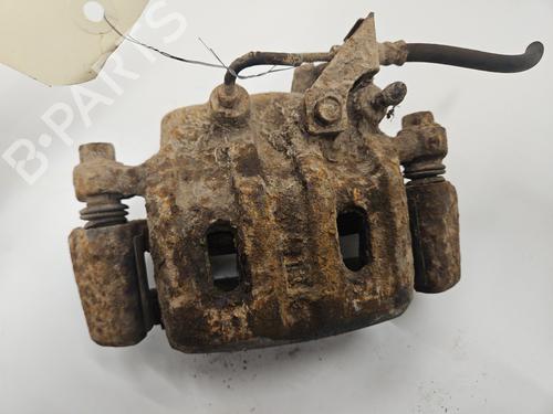 Used Right front brake caliper Right front brake caliper MITSUBISHI PAJERO II (V3_W, V2_W, V4_W, V5_W) 2.8 TD (V46W, V26W) (125 hp) 31378893 31378893