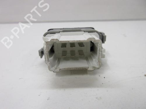 Used Switch DACIA DUSTER (HS_) 1.5 dCi (HSMC) (107 hp) 21201961