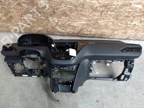 Used Dashboard PEUGEOT 208 I (CA_, CC_) 1.2 VTI 82 (82 hp) 22298575