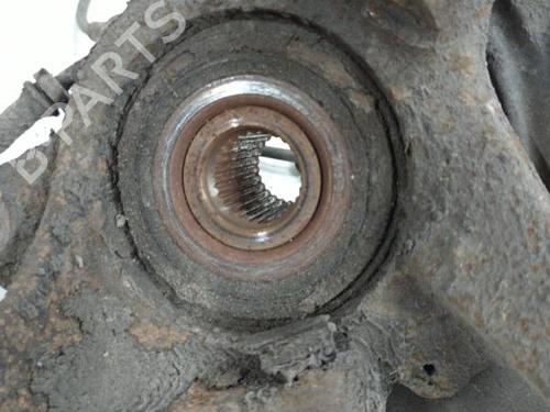 Used Left front steering knuckle RENAULT ESPACE III (JE0_) 2.2 dCi (JE0K) (130 hp) 25267351