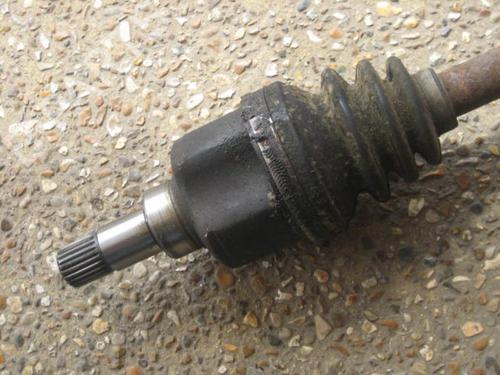 Used Left front driveshaft Left front driveshaft CITROËN C3 Pluriel (HB_) 1.6 (109 hp) 20909511 20909511