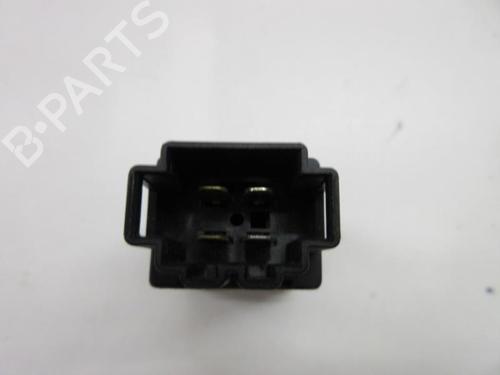 Used Switch Switch VW GOLF III (1H1) 1.8 (90 hp) 22106529 22106529