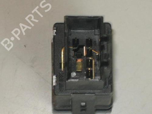 Used Switch Switch VW POLO IV (9N_, 9A_) 1.9 TDI (130 hp) 22105445 22105445