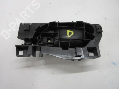Used Front right interior door handle Front right interior door handle PEUGEOT EXPERT Van (VF3A_, VF3U_, VF3X_) 1.6 HDi 90 16V (90 hp) 20901047 20901047