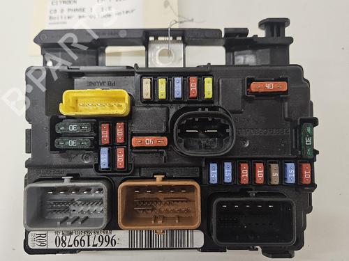Fuse box CITROËN C3 II (SC_) 1.6 HDi | BP37449887E1 - Image 3