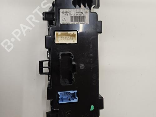 Commande Chauffage Commande Chauffage RENAULT TWINGO II (CN0_) 1.2 Turbo (CN0C, CN0F) (100 hp) 34385157 34385157