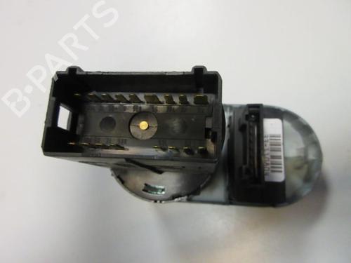Used Headlight switch SEAT IBIZA III (6L1) 1.9 TDI (100 hp) 22106203