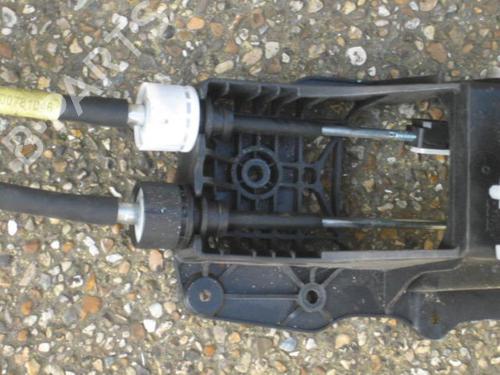 Gear lever RENAULT MEGANE III Coupe (DZ0/1_) 1.5 dCi (DZ0B) | BP22105347M90