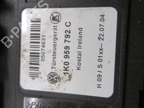 front-right-window-mechanism-vw-golf-v-1k1-19-tdi-1k4837462b-2003-2004-2005-2006-2007-2008-2009-2010-20907004 main image