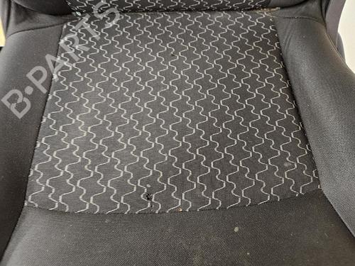 Used Left front seat Left front seat 39213824 39213824