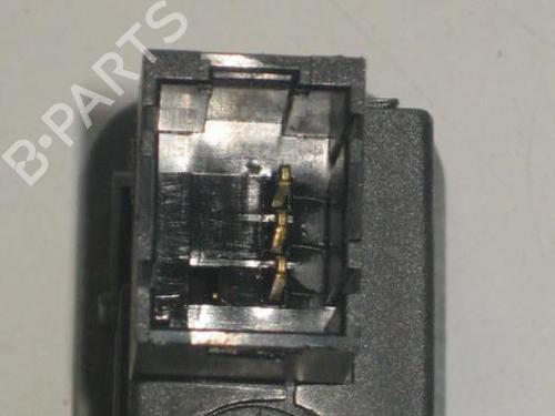 Used Headlight switch Headlight switch RENAULT TWINGO I (C06_) 1.2 16V (C06C, C06D, C06K) (75 hp) 22105918 22105918