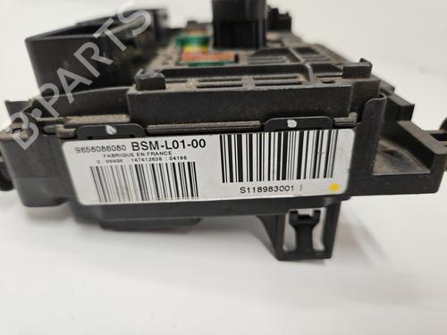 Fuse box PEUGEOT 407 (6D_) 2.0 HDi 135 (6DRHRH, 6DRHRE, 6DRHRG, 6DRHRJ) | BP30923104E1