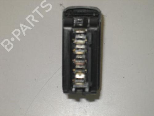 Used Right front window switch Right front window switch RENAULT TWINGO I (C06_) 1.2 (C066, C068) (58 hp) 20904219 20904219