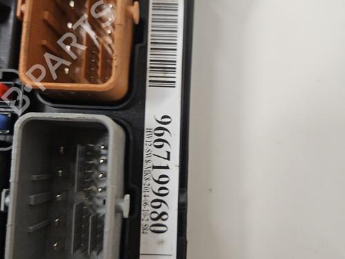 Fuse box CITROËN C3 II (SC_) 1.2 VTi 82 | BP32177432E1 - Image 3