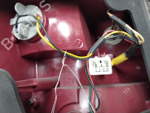 Right taillight KIA CERATO I Hatchback (LD) 1.5 CRDi | BP20902123C35 