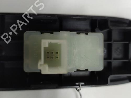 Used Right front window switch Right front window switch PEUGEOT 508 I (8D_) 1.6 HDi (112 hp) 20896296 20896296