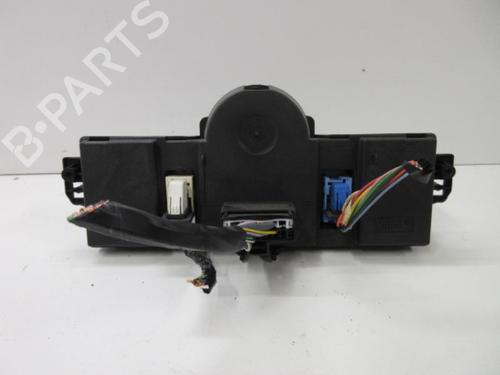 Used Climate control Climate control 20906377 20906377