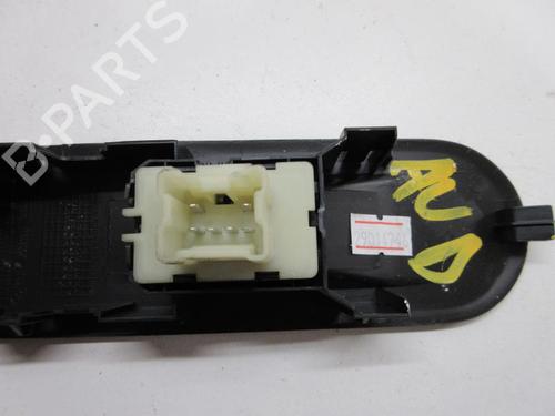 Used Right front window switch RENAULT CLIO IV (BH_) 1.5 dCi 75 (75 hp) 20902976