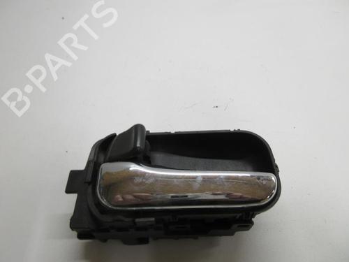 Used Front left interior door handle NISSAN X-TRAIL I (T30) 2.2 Di 4x4 (114 hp) 20891693