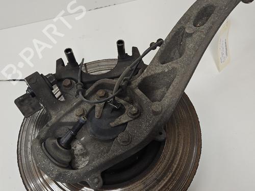 Used Left front steering knuckle JAGUAR XF I (X250) 3.0 D (241 hp) 25743168