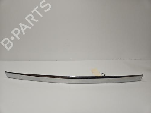 Feu central arrière OPEL ZAFIRA / ZAFIRA FAMILY B (A05) 1.9 CDTI (M75) (120 hp) 31934321