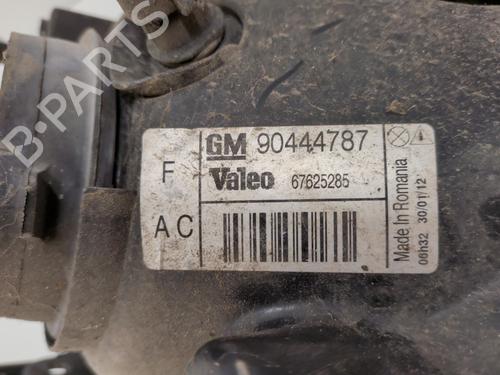 Used Right headlight Right headlight OPEL CORSA B (S93) 1.2 i 16V (F08, F68, M68) (65 hp) 33312231 33312231