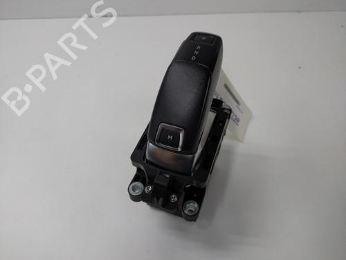 Used Gear lever PEUGEOT 3008 II SUV (MC_, MR_, MJ_, M4_) 1.5 BlueHDi 130 (131 hp) 20902171