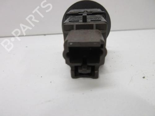 Used Switch Switch RENAULT CLIO III (BR0/1, CR0/1) 1.5 dCi (BR17, CR17) (86 hp) 22107101 22107101
