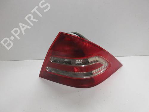 Used Right taillight MERCEDES-BENZ C-CLASS (W203) C 200 CDI (203.007) (122 hp) 20896634