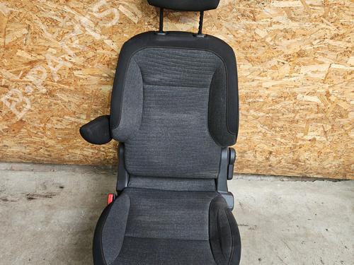 Used Left front seat CITROËN BERLINGO Box Body/MPV (B9) 1.6 BlueHDi 100 (99 hp) 33030616