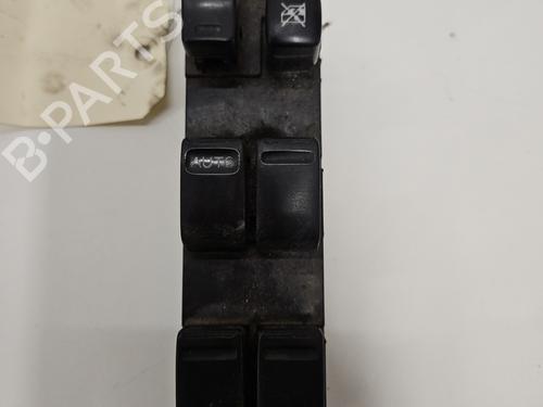 Used Left front window switch NISSAN X-TRAIL I (T30) 2.2 Di 4x4 (114 hp) 30456540