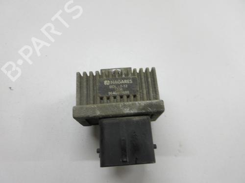Used Electronic module Electronic module RENAULT SCÉNIC II (JM0/1_) 1.5 dCi (JM1E, JM16) (106 hp) 25770464 25770464