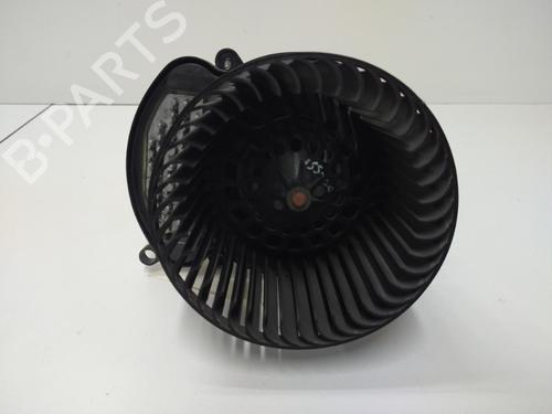 Used Heater blower motor Heater blower motor RENAULT MEGANE IV Hatchback (B9A/M/N_) 1.5 dCi 90 (B9A1) (90 hp) 20890928 20890928