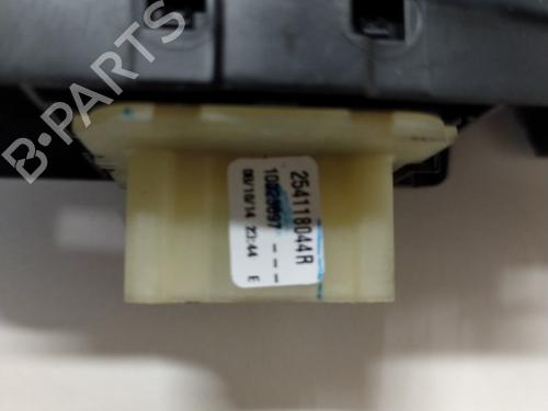 Left front window switch RENAULT CLIO IV (BH_) 1.5 dCi 90 | BP20887968I27 
